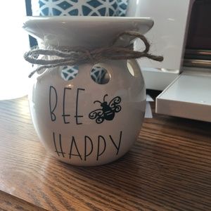 Bee happy wax warmer